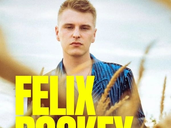 Felix Rockery - Blue Statik