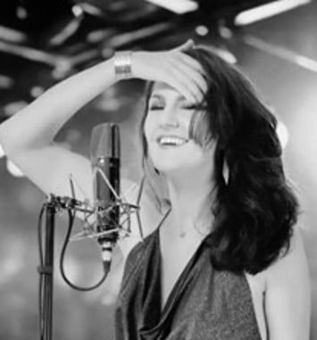 Clémence de Tournemire : A Tribute to Nina