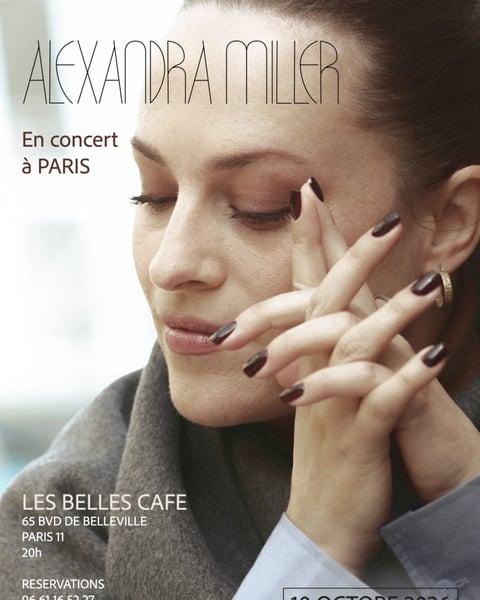 Alexandra Miller Live at Les Belles Café Paris