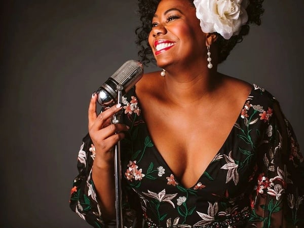 Eboni Fondren Sing Swing