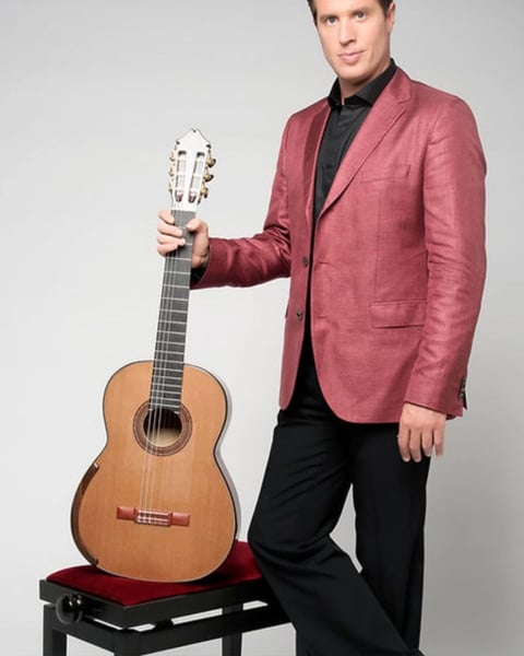 Emmanuel Rossfelder
