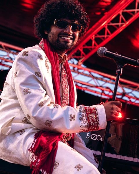 Nirek Mokar & his boogie messengers