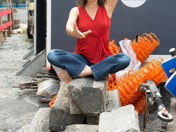 Une femme est un artichaut