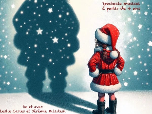 Charlotte et le costume du Père Noël