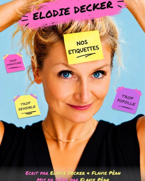 Elodie Decker dans En construction