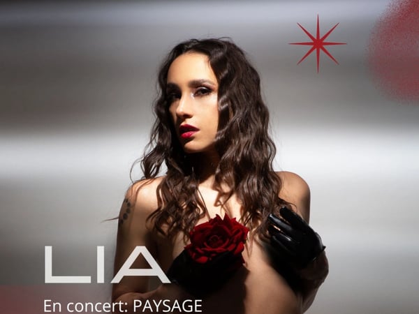 Lia Paris : Paysage