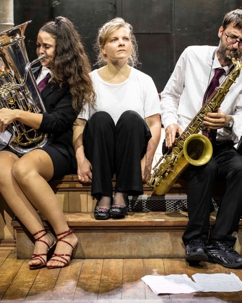 Fanfare, tout a une fin...