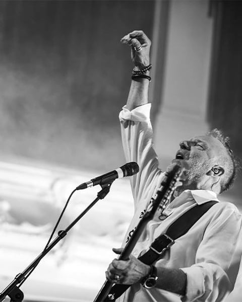 Peter Hook & The Light