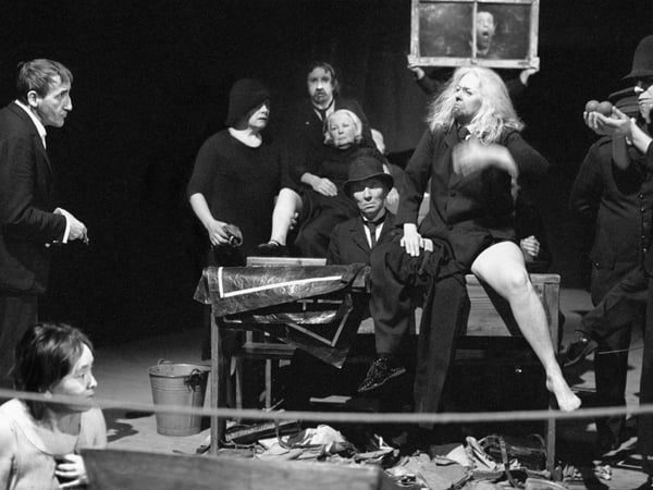 La classe morte : Tadeusz Kantor